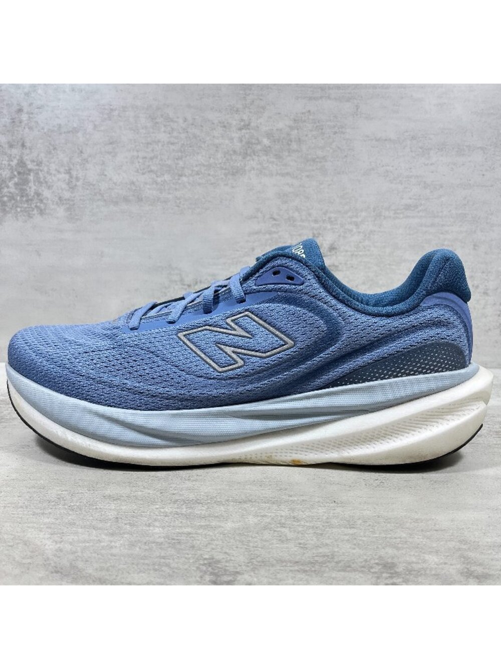 New Balance Infinion 1080v15 Running Shoes - Men's Size 10 - Blue
